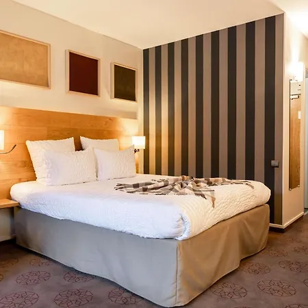 酒店 Mercure Saint-lary 圣拉里苏朗
