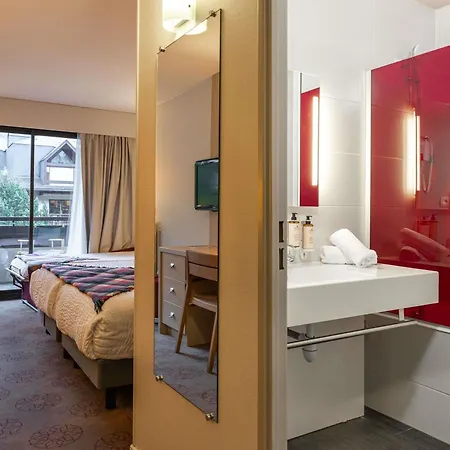 酒店 Mercure Saint-lary 圣拉里苏朗