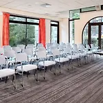 Mercure Saint-lary Hotel