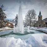 Mercure Saint-lary فندق
