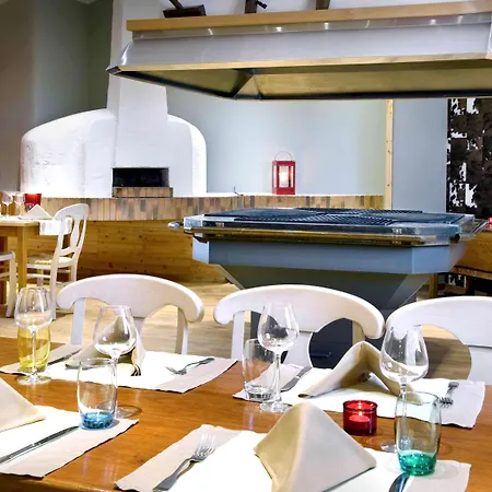 Mercure Saint-lary 4* Сен-Лари-Сулан
