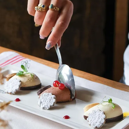 Hotel Mercure Saint-lary