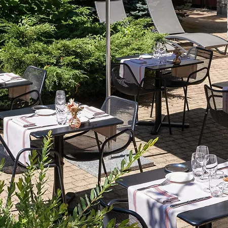 Otel Mercure Saint-lary