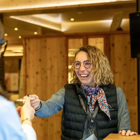 Hotel Mercure Saint-lary 4*