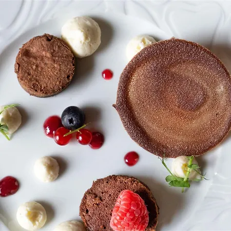 فندق Mercure Saint-lary سانت لاري سولون