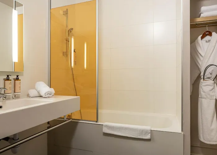 Mercure Saint-lary 4*