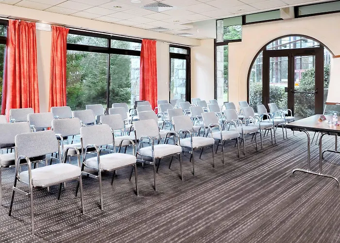 Mercure Saint-lary Hotell