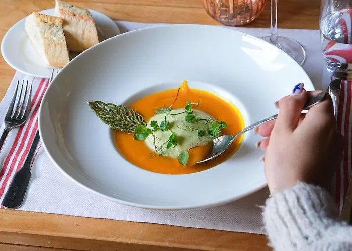 Отель Mercure Saint-lary